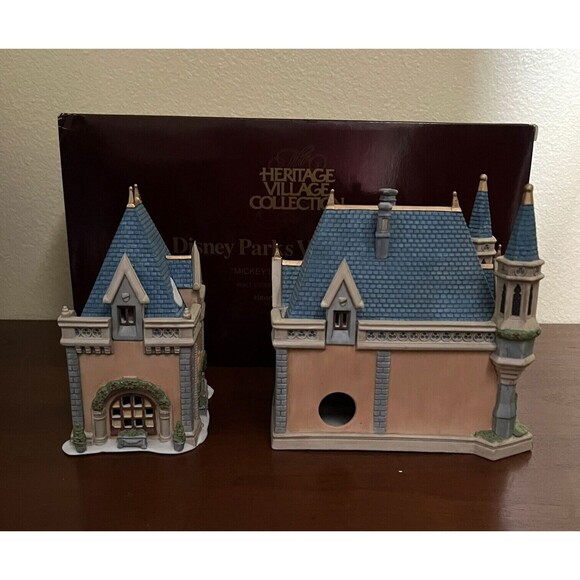 Dept 56 Disney Parks Village Series Mickeys Christmas Carol Fantasyland Retired - Picture 5 of 14